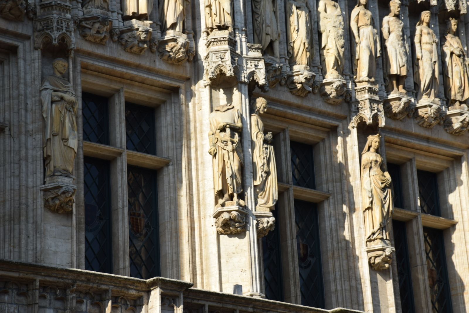 Las estatuas del Ayuntamiento