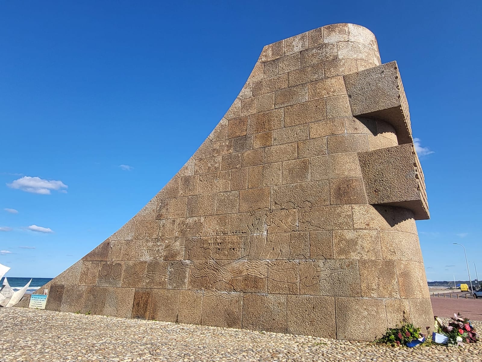El monumento de Omaha Beach, en Normandía