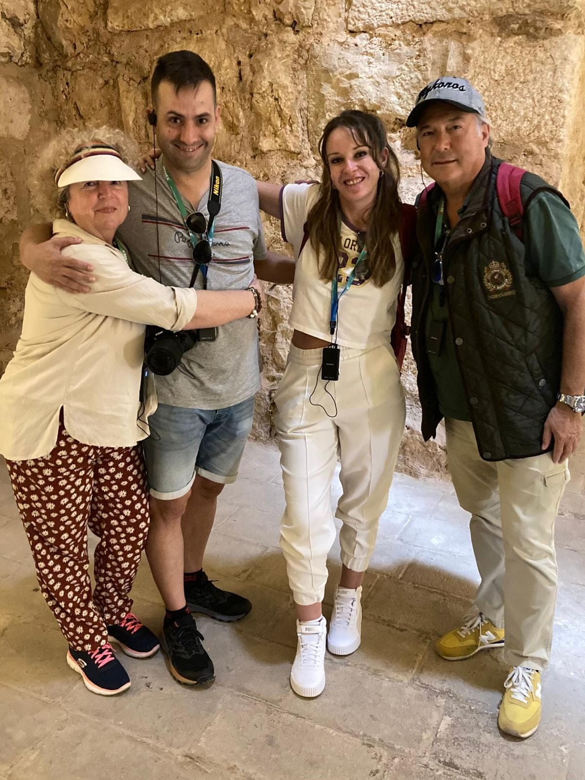 Con amigos del grupo, en el castillo de Ajlun