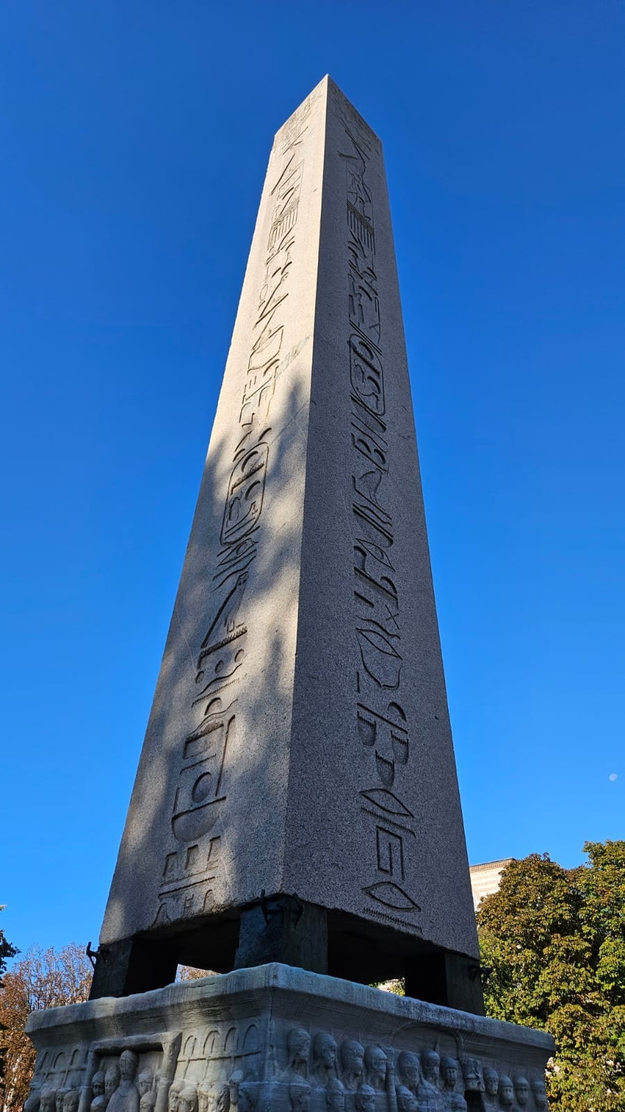 El obelisco del Hipódromo